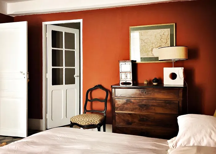 Vigne Vierge Bed & Breakfast Aigne (Herault)